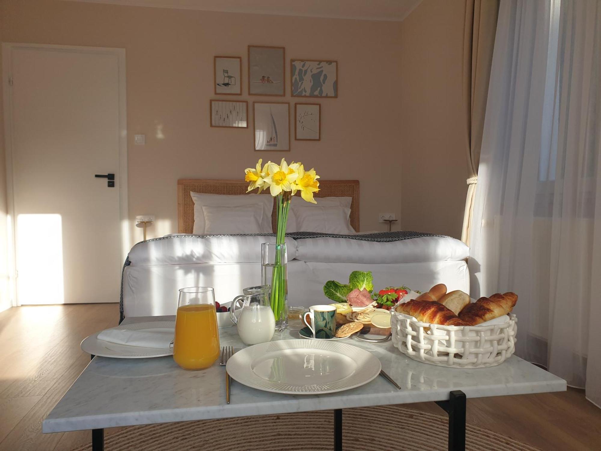 Bed and breakfast The Secret Garden - Keszthely Extérieur photo